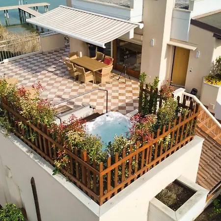 Front Luxury (adults Only) Villa Sirmione