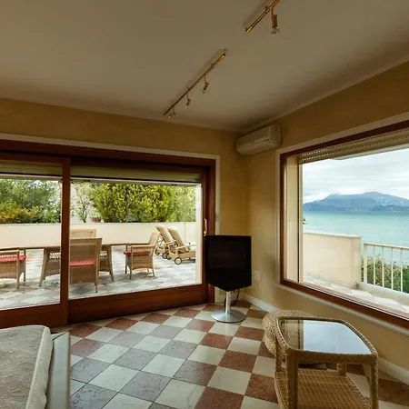 Front Luxury (adults Only) * Sirmione