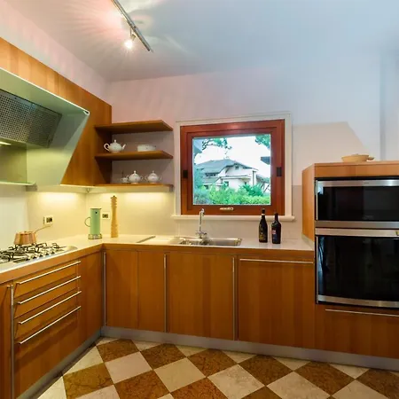 Front Luxury (adults Only) Villa